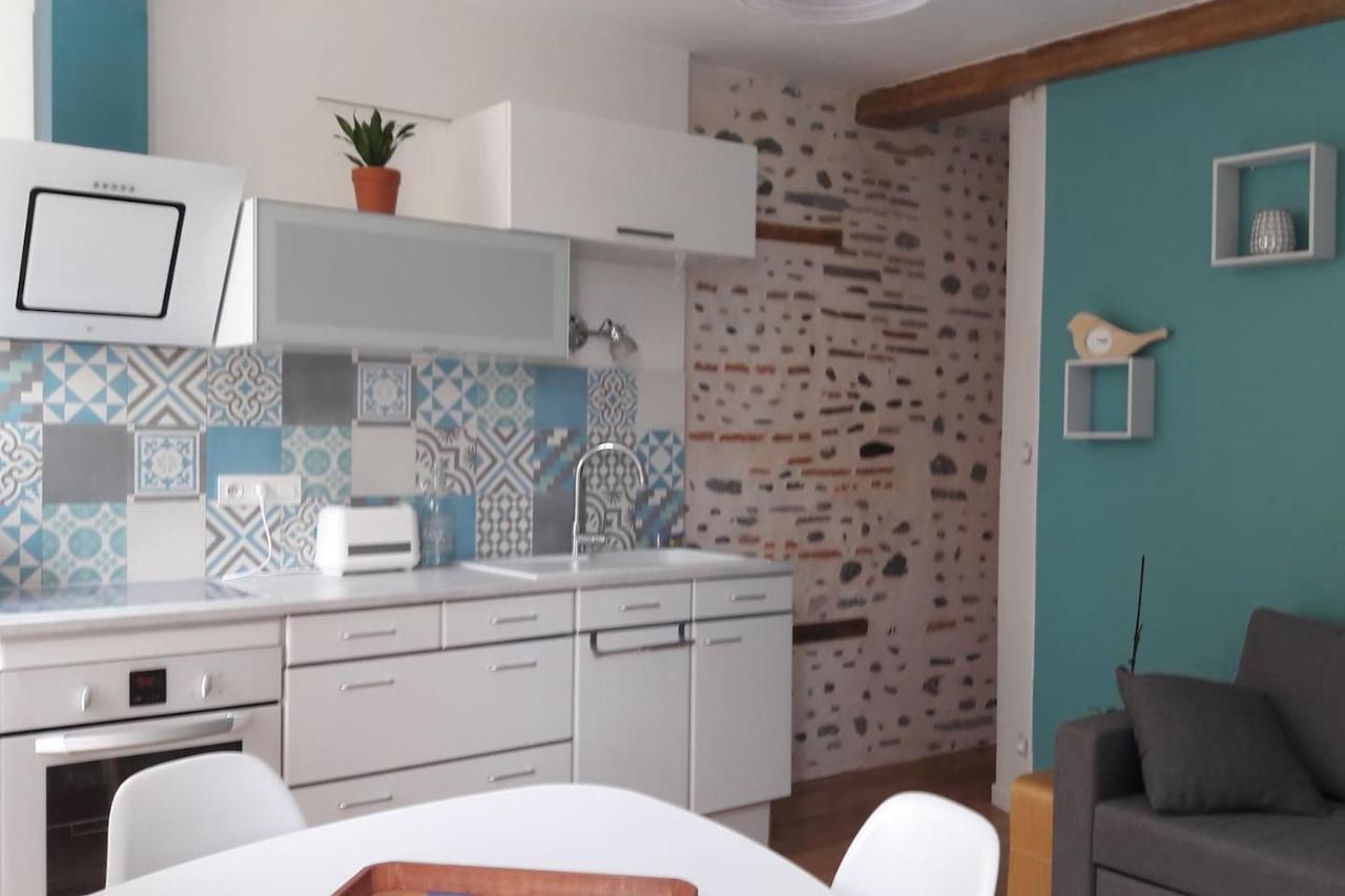 Un Appartement Lumineux Au Parc Beaumont โป ภายนอก รูปภาพ